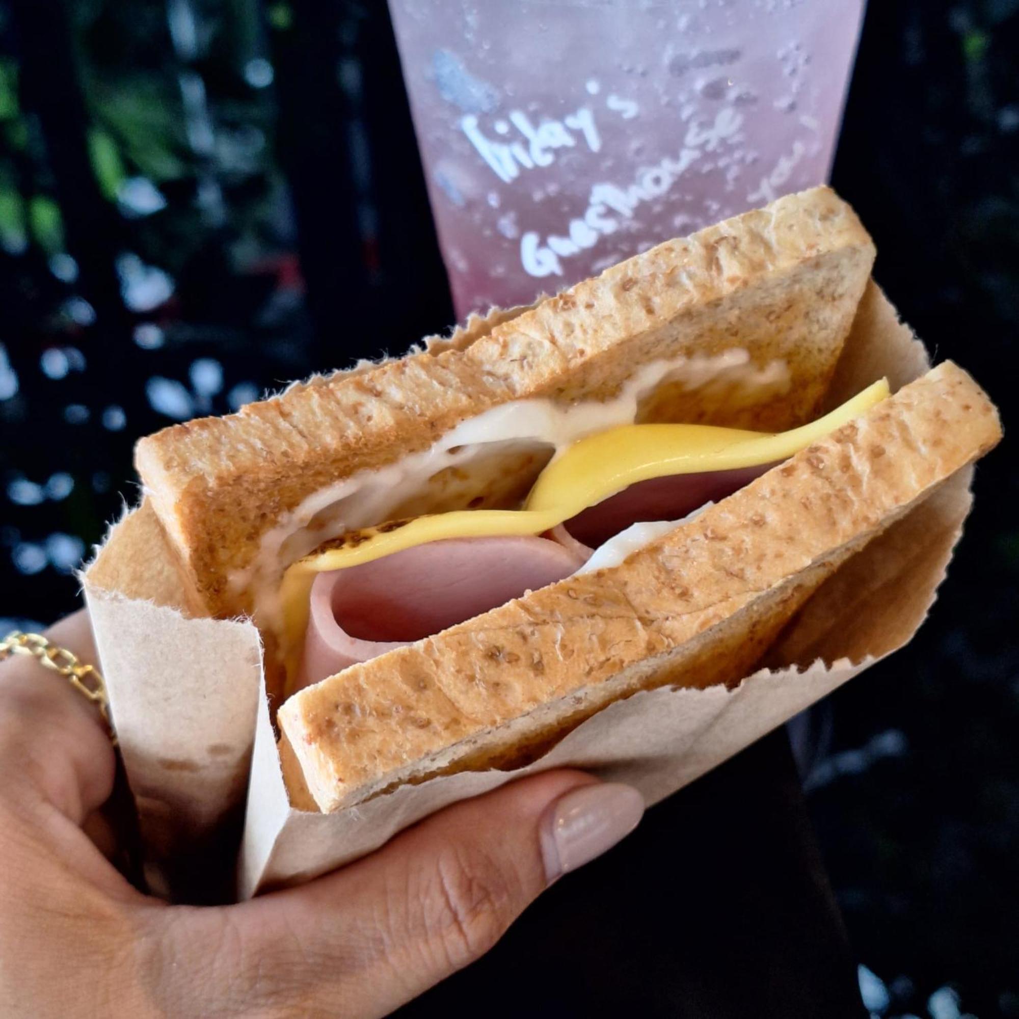 Jungle Cafe And Guesthouse 쁘라쭈압키리칸 외부 사진